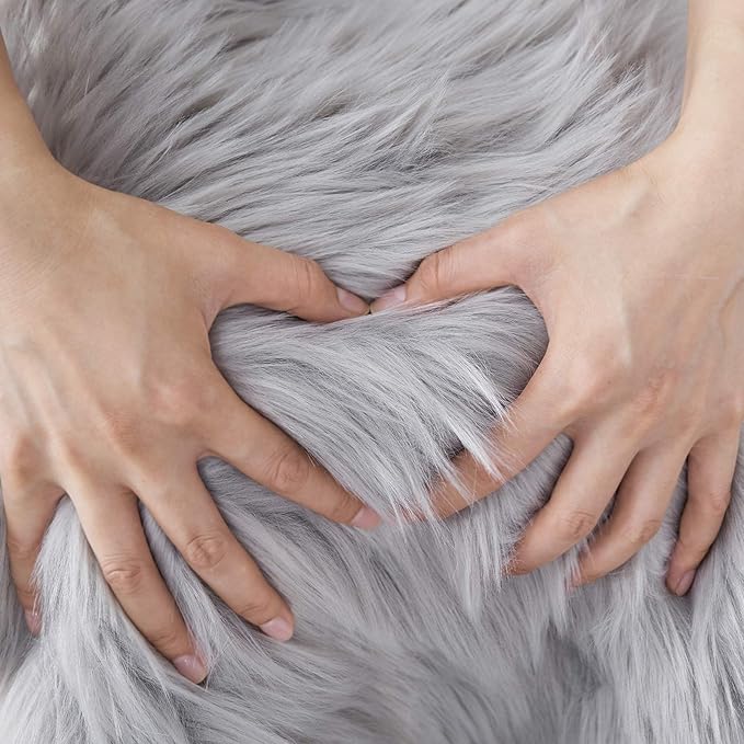 Faux Fur Rug Sofa Chairs Cover, Grey Small Rug for Bedroom, 2X3 Shaggy Furry Rugs for Kids Room, Shag Fluffy Rugs for Nursery Room, Soft Fuzzy Plush Carpet, Cute Floor Dorm Decor