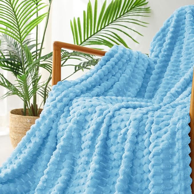 Exclusivo Mezcla Fleece Twin Blanket for Bed, Extra Large Fuzzy Blue Bed Blankets, Soft Cozy Plush Sofa Throws for All Seasons, 60x80 Inches