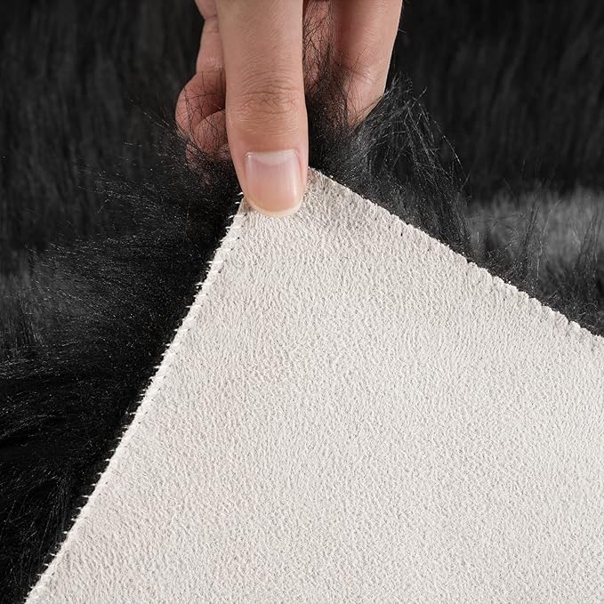 Ciicool Black Fur Fluffy Rug, 2x4 ft Small Faux Fur Rug for Bedroom, Washable Faux Sheepskin Rugs for Sofa Couch Seat Cushion, Thick Shaggy Furry Floor Carpets for Bedside Living Room