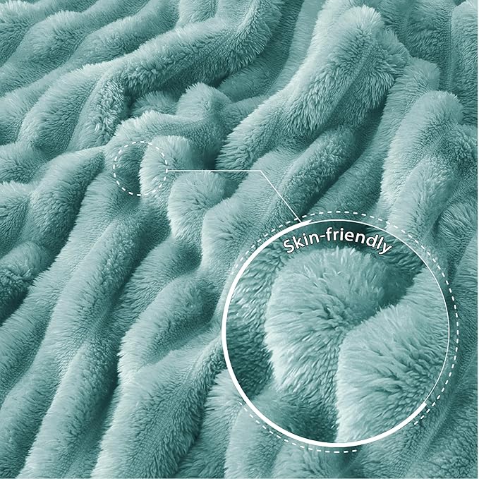 Exclusivo Mezcla King Size Flannel Fleece Blanket, Super Soft Striped Jacquard Bed Blanket, Lightweight Fuzzy Cozy for All Seasons, 90x104 Inches, Celadon