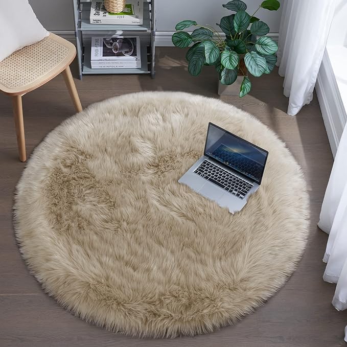 Tangsoo Round Faux Fur Rugs, Sheepskin Round Rugs 3ft, Soft Small Circle Rug, 3x3 Beige Fuzzy Plush Fur Rug, Shag Circular Rugs Floor Carpet for Bedroom, Kids Room, Nursery, Girls Room, Dorm