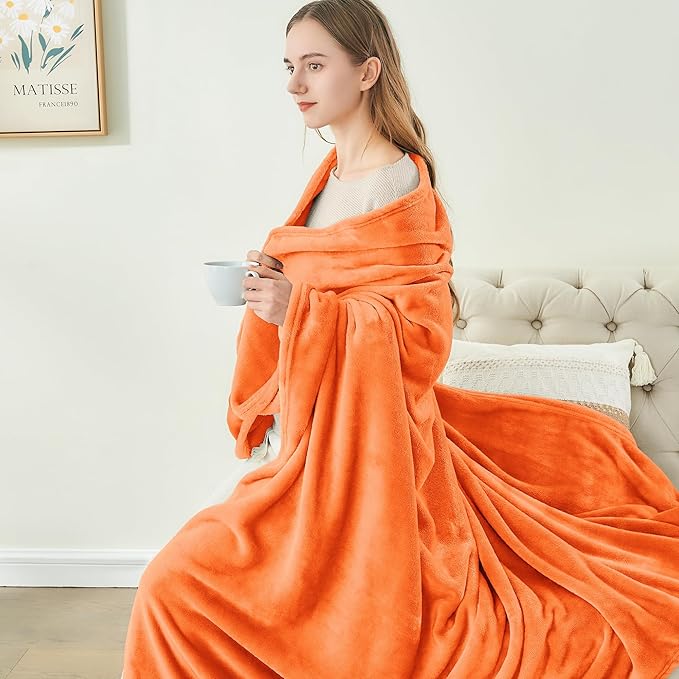 BEDELITE Fleece Blankets Queen Size Orange Throw Blankets for Bed, Luxury Plush Cozy Fuzzy Blanket 90x90 inches, Super Soft & Warm Blankets for All Seasons