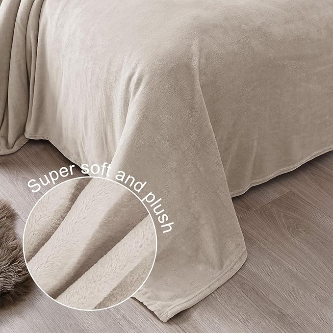 Exclusivo Mezcla Fleece Camel Throw Blanket for Couch, Sofa, Super Soft and Warm Blankets, All Season, Cozy, Plush, Lightweight, 50x60 Inches
