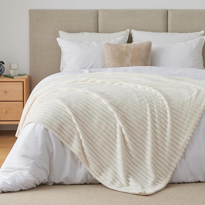 BEDELITE Twin Blanket for Couch & Bed, 300GSM Soft & Warm Fleece Blanket, Decorative and Giftable Striped Cream White Blankets for Women, Men, 60"x80"
