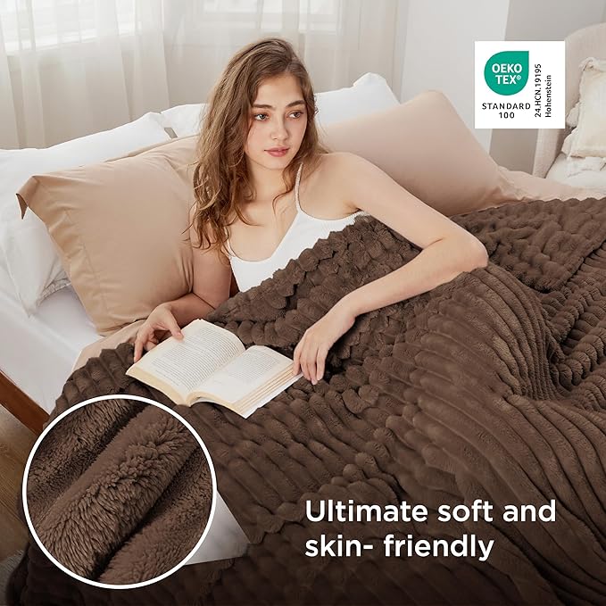 Bedsure GentleSoft Brown Full Blanket for Bed - Cozy Soft Blankets for Women, Cute Small Fleece Throws for Girls, Birthday Gifts for Women Decor Gifts for Mom, 84x90 Inches