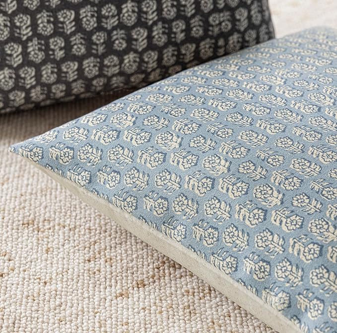 Foindtower Set of 2 Decorative Vintage Floral Print Throw Pillow Covers Neutral Modern Farmhouse Cushion Covers Boho Home Decor for Sofa Couch Chair Bedroom Living Room Outdoor,22×22 Inch,Powder Blue