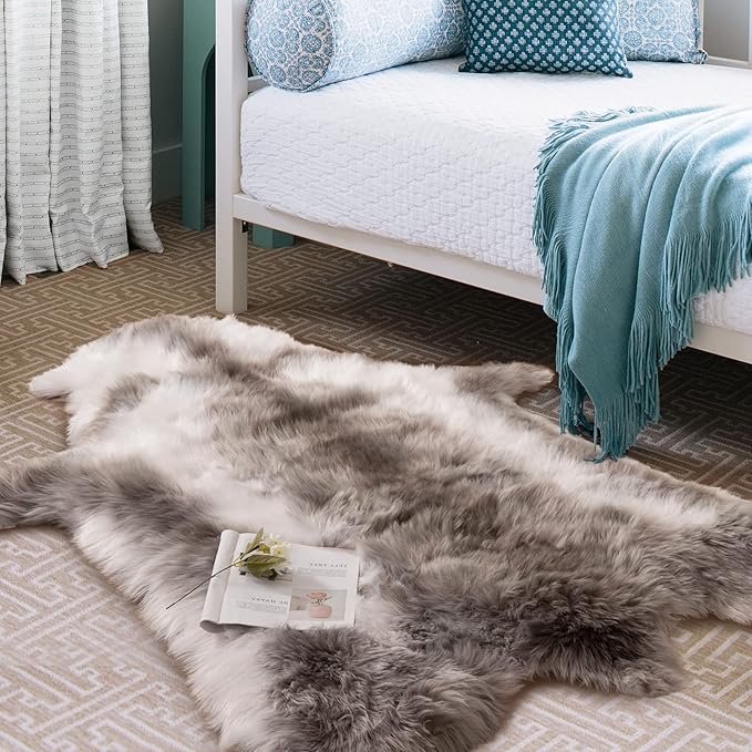 Carvapet Soft Fur Rugs Fake Reindeer Hide Area Rug Fluffy Faux Fur Carpet for Bedroom Floor Mat Home Decorative Throw Rug for Living Room, 4ft x 5ft, Grey