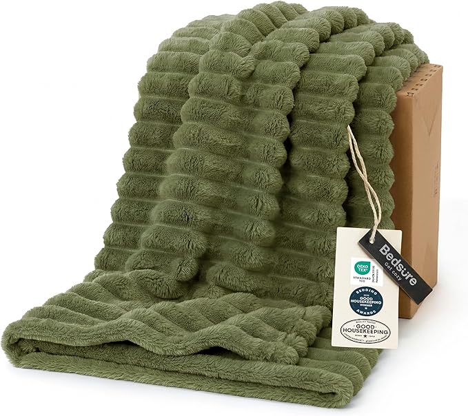Bedsure GentleSoft Christmas Throw Blanket for Couch - Cozy Soft Blankets for Women, Cute Small Fleece Christmas Throws Gifts for Teens Girls Room Home Decor, Moss, 50x60 Inches