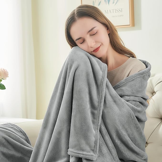 BEDELITE Fleece Blankets Queen Size Grey Throw Blankets for Bed, Luxury Plush Cozy Fuzzy Blanket 90x90 inches, Super Soft Warm Lightweight Throw Blanket All Seasons Suitable