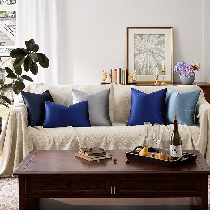 GIGIZAZA Blue Large Throw Pillow Covers, Pack of 2 Velvet 26x26 Couch Pillows for Living Room Decorative Square Super Soft Cushion Cases Home Decor Sofa Bedroom Pillowcases