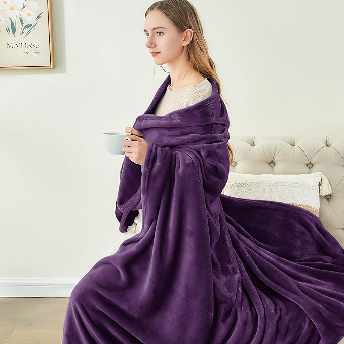 BEDELITE Fleece Blanket King Size Blankets for Bed, Luxury Plush Cozy Fuzzy Blanket 108x90 inches, Super Soft Warm Lightweight Throw Blanket All Seasons Suitable, Purple