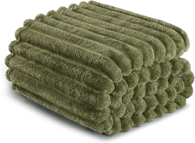 Exclusivo Mezcla Queen Size Flannel Fleece Blanket, Super Soft Striped Jacquard Bed Blanket, Lightweight Fuzzy Cozy for All Seasons, 90x90 Inches, Olive Green