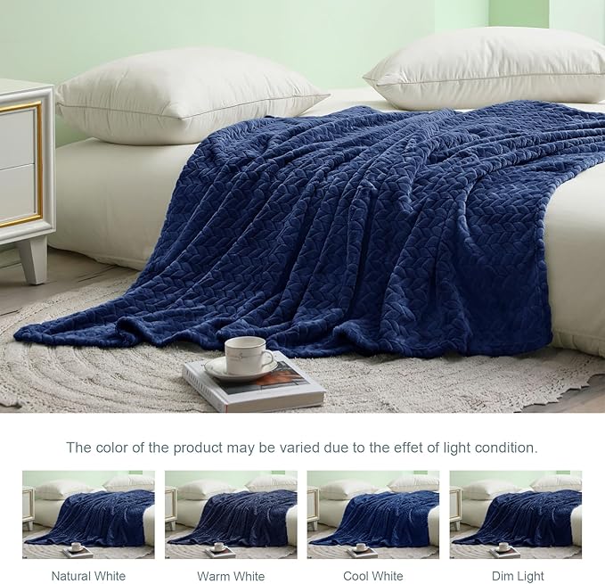 Exclusivo Mezcla Fleece Twin Size Blanket for Bed, 90x66 Inches Soft Cozy Jacquard Flannel Blankets, Lightweight Fuzzy Plush Warm for Women, Navy Blue