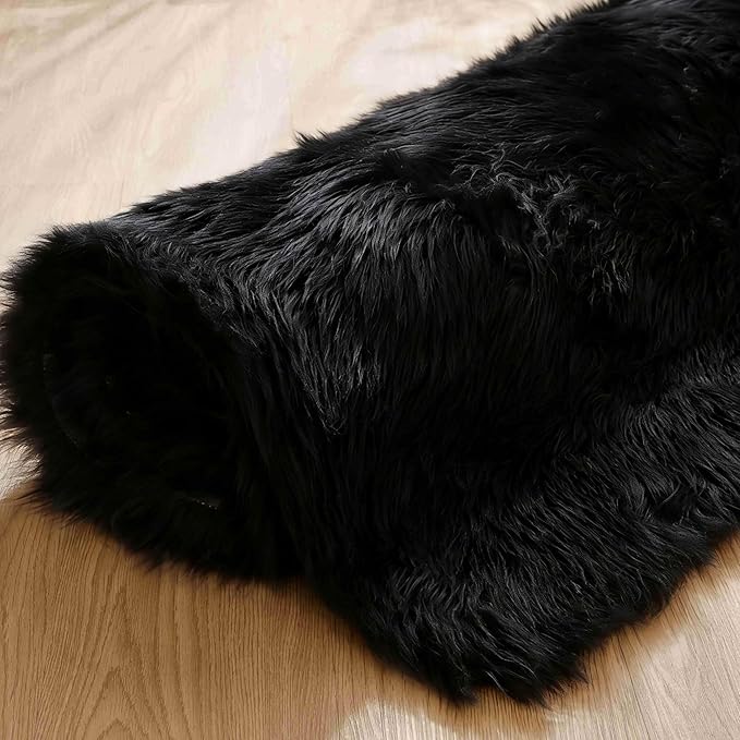 Goolela Black Fluffy Rug 4x6 Fuzzy Furry Shag Rug for Bedroom Living Room Faux Sheepskin Fur Area Carpet Rectangle