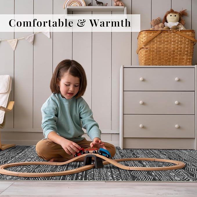 2x4 Washable Entryway Runner Rug: Moroccan Small Area Rug Soft Non Slip Door Mat for Hallway Low Pile Thin Stain Resistant Floor Carpet for Kitchen Bedroom Bathroom Bedside Indoor(2x4,Black)