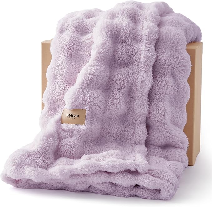 Bedsure 3D Fleece Bubble Blanket for Couch - GentleSoft Purple Throw Blanket for Sofa Bed Room Decor - Luxury Soft Cozy Gifts for Kids, Lightweight, All Seasons, Light Purple, 50"×60"