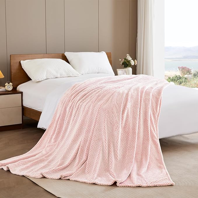 Exclusivo Mezcla Fleece Throw Blanket Extra Large, Super Soft and Warm Blankets for Couch, Sofa and Bed Waffle Textured, Cozy, Fuzzy and Lightweight (Heather Dusty Pink, 50x70 Inches)