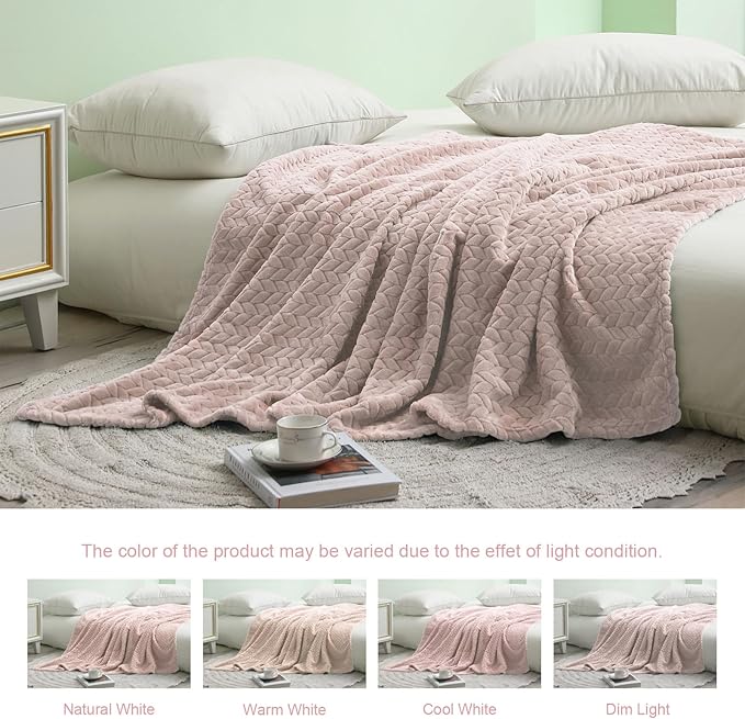 Exclusivo Mezcla Fleece Twin Size Blanket for Bed, 90x66 Inches Soft Cozy Jacquard Flannel Blankets, Lightweight Fuzzy Plush Warm for Women, Camel
