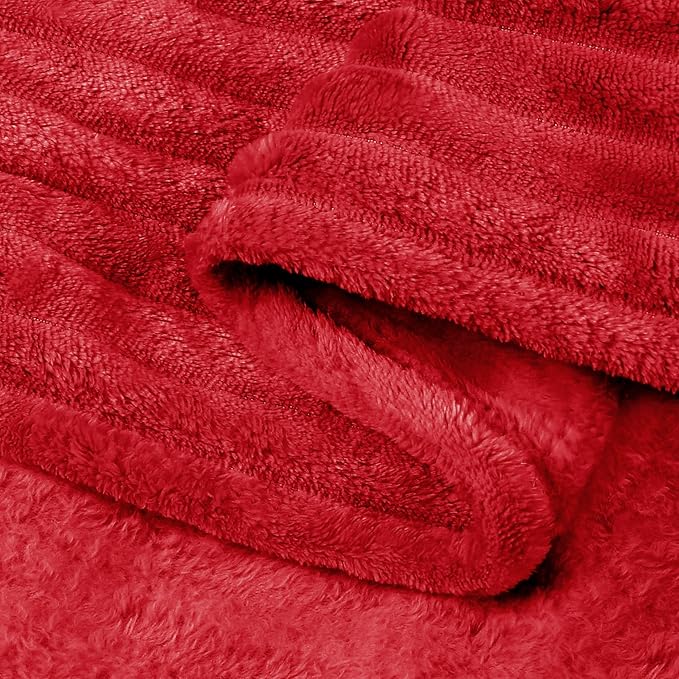 BEDELITE Fleece Throw Blanket for Couch – 3D Ribbed Jacquard Soft and Warm Decorative Fuzzy Blanket – Cozy, Fluffy, Plush Lightweight Red Throw Blankets for Bed, Sofa, 50x60 inches