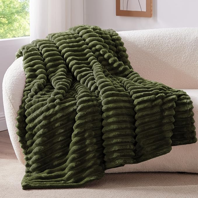 BEDELITE Twin Blanket for Couch & Bed, 300GSM Soft & Warm Fleece Blanket, Decorative and Giftable Striped Olive Green Blankets for Women, Men, 60"x80"