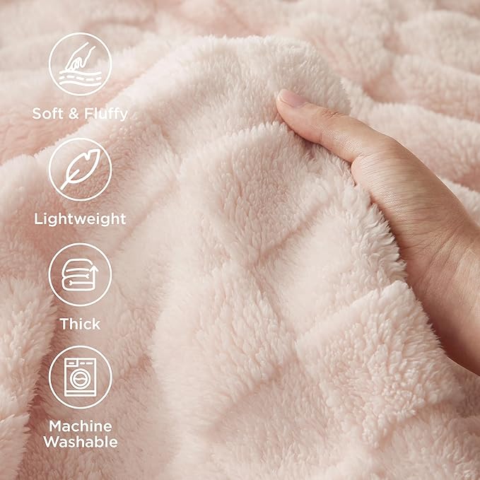 Bedsure GentleSoft Pink Throw Blanket for Couch - Checkered Fleece Blankets Gifts for Kids Girls, Cute Soft Cozy Throw for Bedroom Home Decor Gifts, 50x60 Inches