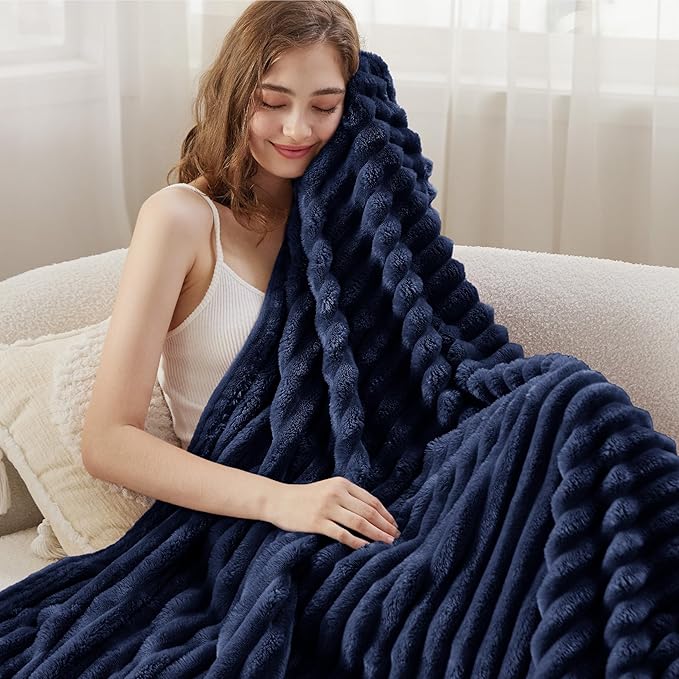 Bedsure GentleSoft Navy Blue Twin Blanket for Bed - Cozy Soft Blankets for Women, Cute Large Throws for Girls, Navy, 66x90 Inches