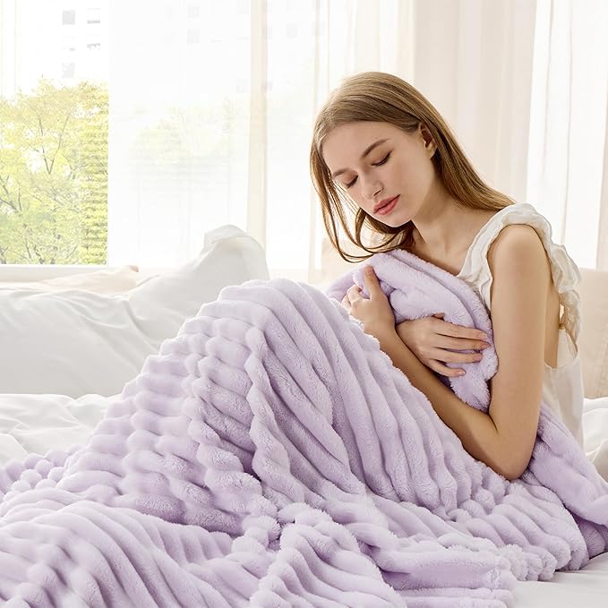 Bedsure GentleSoft Lavender Fog Throw Blanket for Couch - Cozy Soft Blankets for Women, Cute Small Throws for Girls, 50x70 Inches