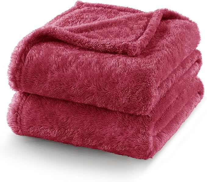 Exclusivo Mezcla Plush Fuzzy Fleece Bed Blanket Twin Size, Super Soft, Fluffy and Warm Blankets for Couch, Bed, All Season (Deep Red, 90x66 inches)