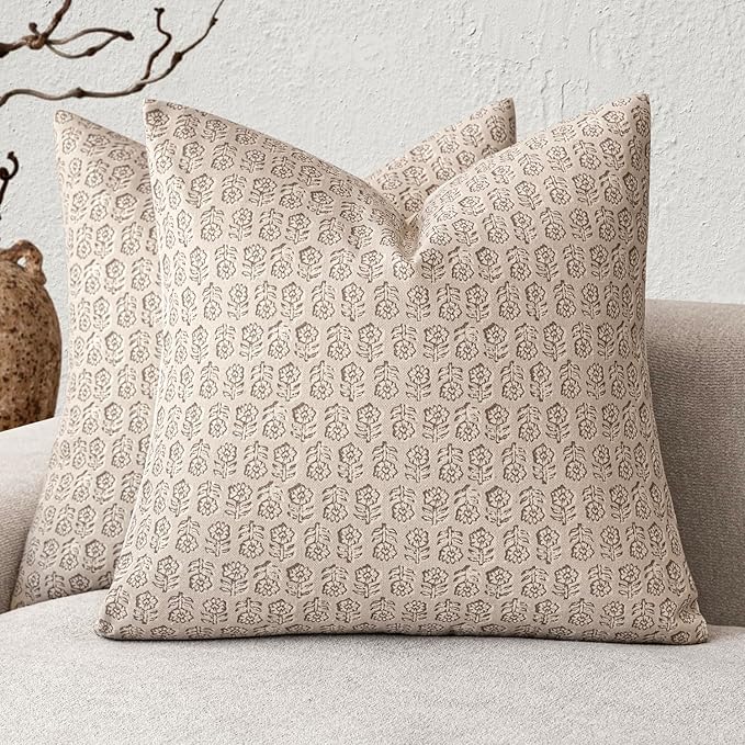 Foindtower Set of 2 Decorative Neutral Floral Print Throw Pillow Covers Vintage Accent Farmhouse Cushion Covers Boho Home Decor for Sofa Couch Chair Bedroom Living Room,24×24 Inch,Ivory Beige