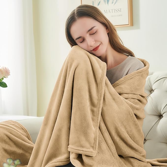 BEDELITE Fleece Blanket Light Camel Throw Blankets for Couch & Bed, Luxury Plush Cozy Fuzzy Blanket 50" x 60", Super Soft Warm Lightweight Throw Blanket for Travel Camping