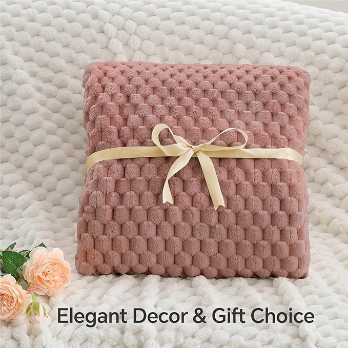 BEDELITE Fleece Twin Blanket for Couch & Bed - 3D Jacquard Decorative Dusty Pink Blankets, Super Soft and Cozy Warm Fuzzy Blanket All Seasons Suitable, 50x60Inches