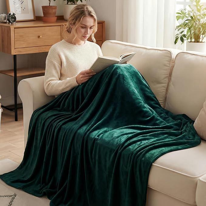 Exclusivo Mezcla Fleece Blanket Twin Size for Bed, Super Soft and Warm, All Season, Cozy, Plush, Lightweight, 90x66 Inches, Forest Green