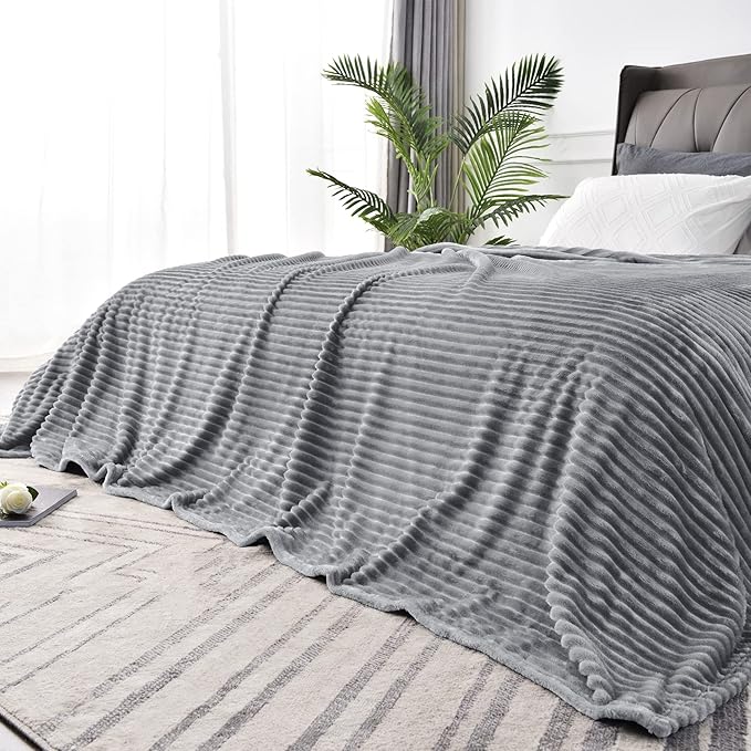 BEDELITE Fleece Blanket Queen Size – 3D Ribbed Jacquard Soft and Warm Decorative Fuzzy Blankets – Cozy, Fluffy, Plush Lightweight Throw Blankets for Couch, Bed, Sofa(Grey, 90x90 inches)