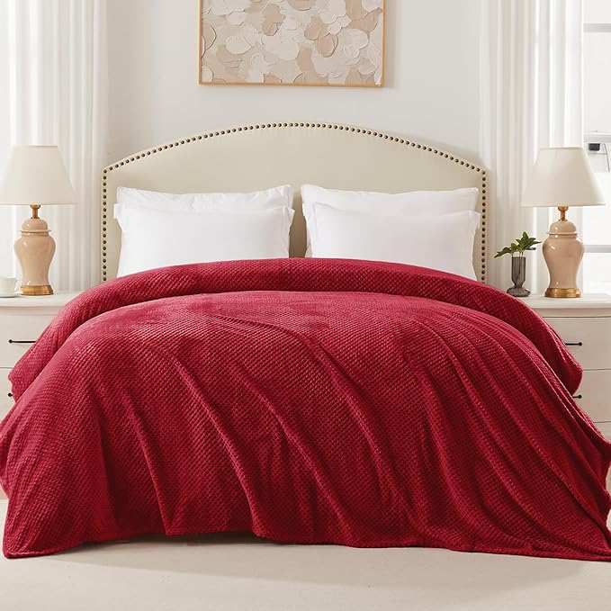 Exclusivo Mezcla Fleece Bed Blanket Twin Size, Super Soft and Warm Blankets for Couch, Sofa and Bed Waffle Textured, Cozy, Fuzzy and Lightweight (Deep Red, 90x66 Inches)