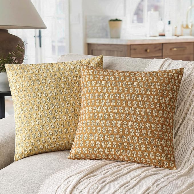 Foindtower Set of 2 Decorative Neutral Floral Print Throw Pillow Covers Vintage Accent Farmhouse Cushion Cover Boho Home Decor For Sofa Couch Chair Bedroom Living Room Outdoor,20×20 Inch,Golden Orange
