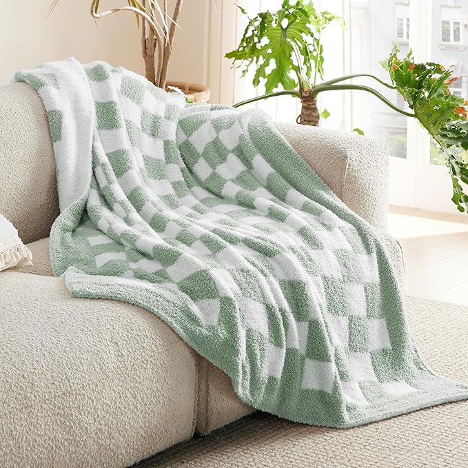 Bedsure GentleSoft Checkered Throw Blanket for Couch - Super Soft Cozy Fluffy Green Blanket, Lightweight Warm Knit All Season Blanket for Bed Sofa, Birthday, for Women, 50x60 Inches