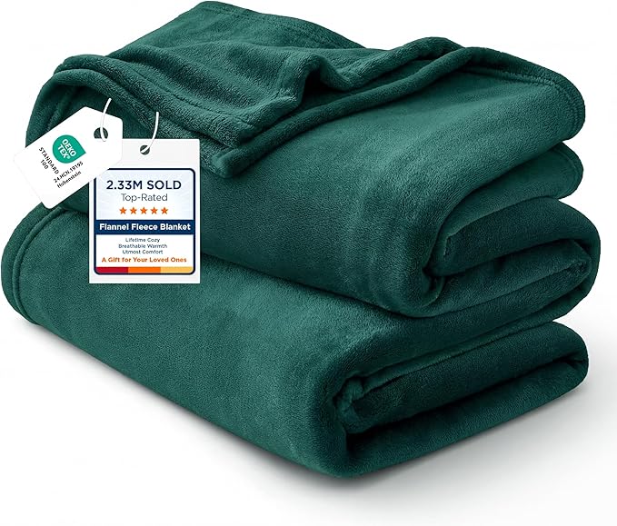 Bedsure GentleSoft Fleece Blanket Twin Size Emerald Green - 300GSM Lightweight Plush Fuzzy Cozy Soft Warm Blanket for Bed, Sofa, Couch, Travel, Camping, 60x80 inches