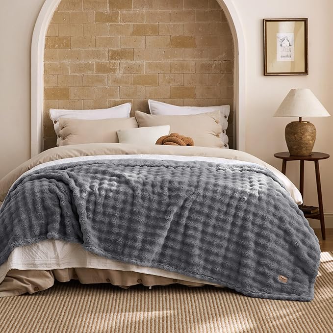 Bedsure 3D Fleece Bubble Blanket - GentleSoft Grey Queen Blanket for Bed Sofa Room Decor - Luxury Soft Cozy Gifts for Kids, Lightweight, All Seasons, Grey, 90"×90"