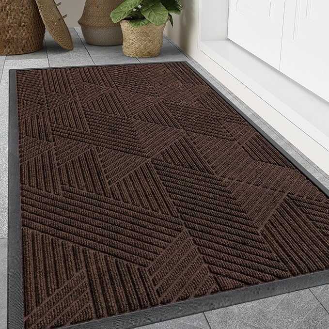 Smiry Front Door Mat Outside Entrance, Heavy Duty Sturdy Natural Rubber Doormat, Trap Dirt and Moisture, Easy Clean Low Profile Mats for Indoor Outdoor Entry, Irregular Triangle (59x30, Dark Brown)