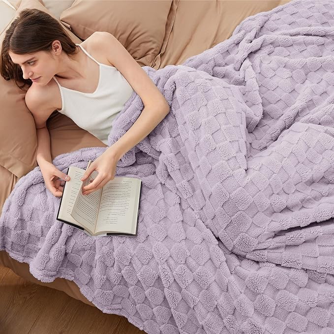 Bedsure GentleSoft Blankets Queen Size for Bed - Super Soft Cozy Blanket for Kids Girls, Large Fuzzy Fleece Throw for Bedroom Decor, Lavender Fog, 90x90 Inches