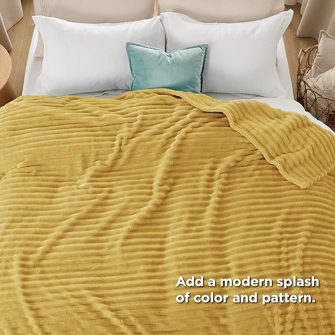 Bedsure GentleSoft Yellow Full Blanket for Couch - Cozy Soft Blankets for Women, Cute Small Fleece Throws for Girls, Birthday Gifts for Women Decor Gifts for Mom, 84x90 Inches