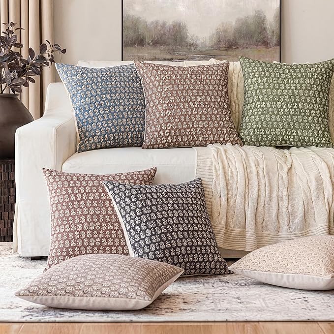 Foindtower Set of 2 Decorative Vintage Floral Print Throw Pillow Covers Neutral Modern Farmhouse Cushion Covers Boho Home Decor for Sofa Couch Chair Bedroom Living Room,20×20 Inch,Black