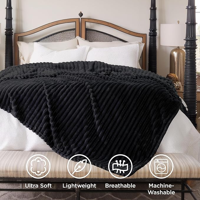 Bedsure GentleSoft King Size Blanket for Bed - Cozy Soft Blankets for Women, Cute Large Fleece Throws for Girls, Black, 108x90 Inches