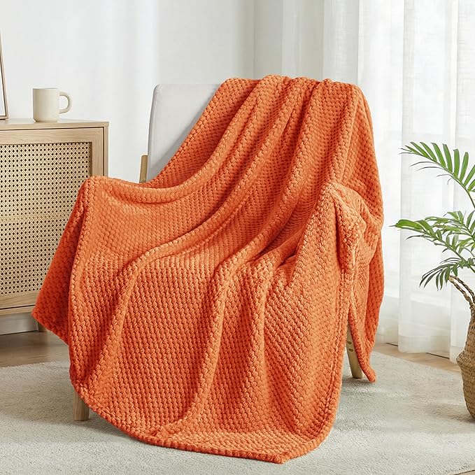Exclusivo Mezcla Fleece Bed Blanket King Size, Super Soft and Warm Blankets for Couch, Sofa and Bed Waffle Textured, Cozy, Fuzzy and Lightweight (Burnt Orange, 90x104 Inches)