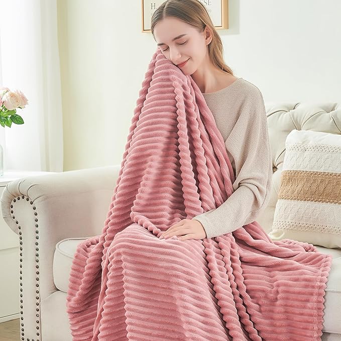 BEDELITE Fleece Blanket Queen Size – 3D Ribbed Jacquard Soft and Warm Decorative Fuzzy Blankets – Cozy, Fluffy, Plush Lightweight Throw Blankets for Couch, Bed, Sofa(Pink, 90x90 inches)