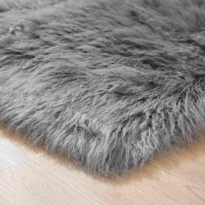 Goolela Grey Area Rug 6x9 Fluffy Fuzzy Shag Rug for Living Room Bedroom Faux Sheepksin Fur Soft Shaggy Luxury Rectangle