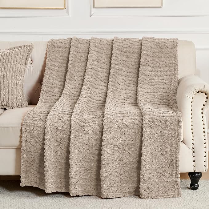 50x70 Inch Brown Throw Blanket - Soft & Fluffy Fleece, Cute & Aesthetic, Perfect for Sofa, Couch, Chair, Bed, Living Room & Bedroom, All-Season Use, Plush & Cozy Decorative Blanket
