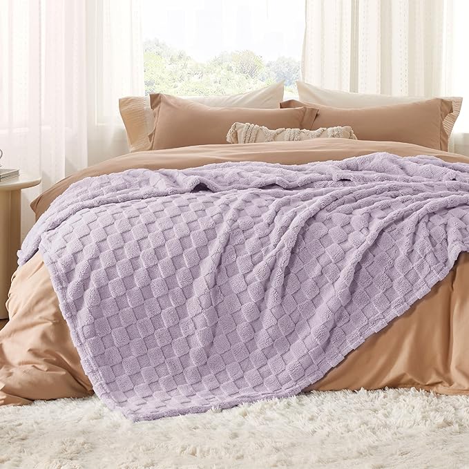 Bedsure GentleSoft Full Size Blankets for Bed Lavender Fog - Super Soft Cozy Fleece Blanket for Kids Girls, Large Fuzzy Throws for Bedroom Decor, 84x90 Inches