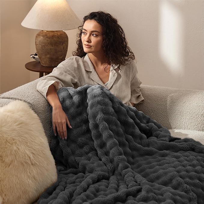 Bedsure 3D Fleece Bubble Blanket for Couch - GentleSoft Grey Twin Blanket for Sofa Bed Room Decor - Luxury Soft Cozy Gifts for Kids, Lightweight, All Seasons, Dark Grey, 60"×80"