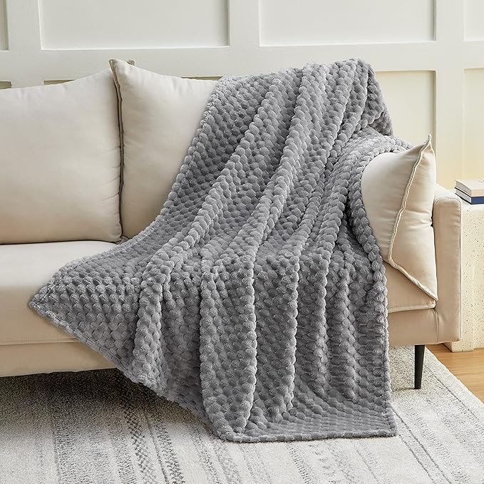 EXQ Home Fleece Blanket Twin Size for Couch or Bed - 3D Imitation Turtle Shell Jacquard Decorative Blankets - Cozy Soft Lightweight Fuzzy Flannel Blanket Suitable for All Seasons(60"×80",Light Grey)